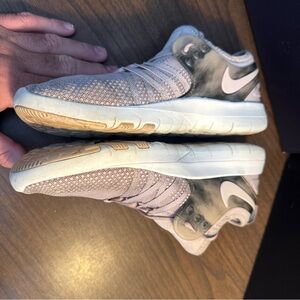 - Nike Free TR 7 AMP Silt Red Size 8 Women